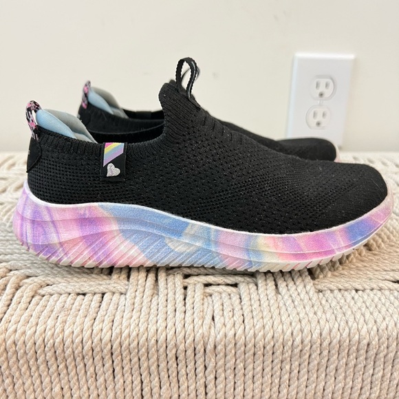 Skechers memory foam Ultra flex 3.0  Slip-On Sneakers with Multicolor Sole - Picture 1 of 9
